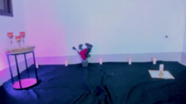 Snapshot of emily_yeon chatting on 02.24.26 emily yeon online show from 02.24.26