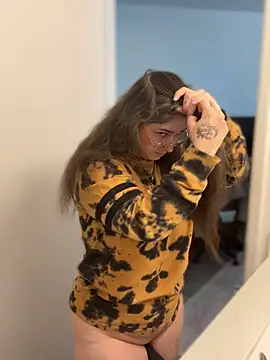 Alix Valentine online show from 09.23.25