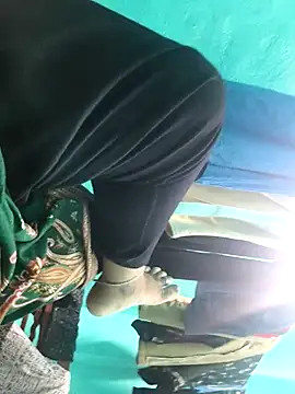 Villageanuty online show from 04.16.26