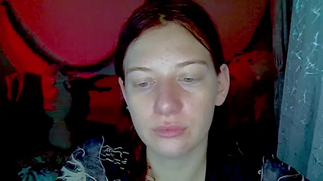 Lily Ember online show from 01.07.26