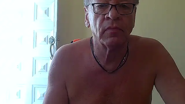 Unique X perience online show from 03.16.26