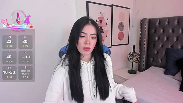 Anya Belth online show from 10.16.25