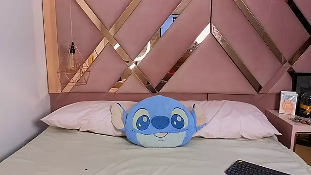 Sthephany grand online show from 09.17.25