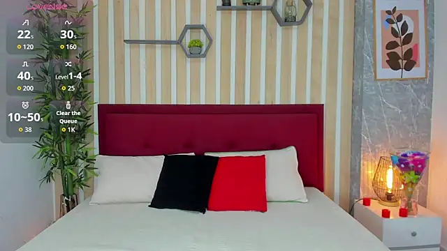 Snapshot of SamayRyann chatting on 02.14.26 SamayRyann online show from 02.14.26