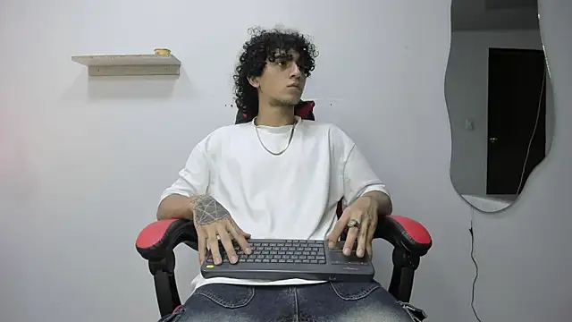 JackesTaylor online show from 11.04.25