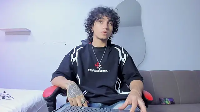 JackesTaylor online show from 04.08.26