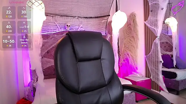 Amara Davis online show from 10.16.25