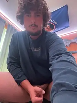 ThomasL4187 online show from 11.17.25