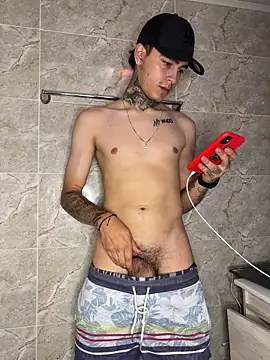 Snapshot of samm4044 chatting on 10.23.25 samm4044 online show from 10.23.25