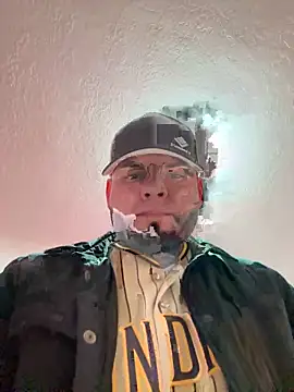 Snapshot of crazybarber69 chatting on 02.01.26 crazybarber69 online show from 02.01.26