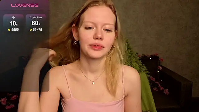 Snapshot of Wendy_228 chatting on 11.01.25 Wendy 228 online show from 11.01.25