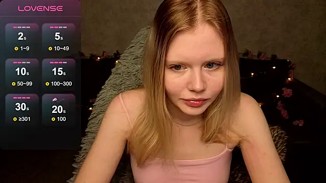 Snapshot of Wendy_228 chatting on 11.07.25 Wendy 228 online show from 11.07.25