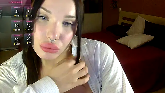 Cassie Pinkkk online show from 10.20.25