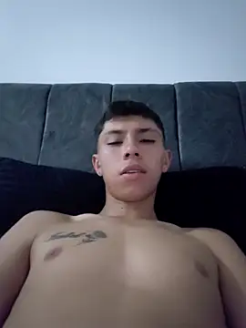 Snapshot of Flacoxlx chatting on 11.25.25 Flacoxlx online show from 11.25.25