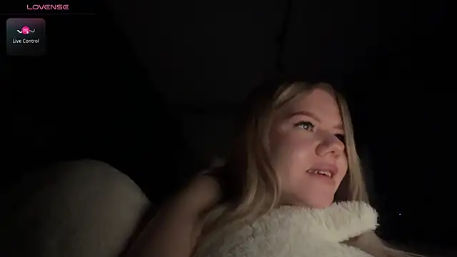 SandraGaze online show from 04.08.26