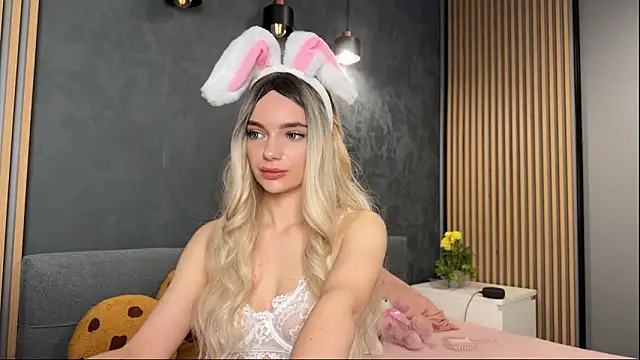 litlle angelll online show from 04.05.26