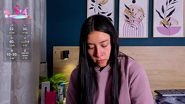 SarahMiler  online show from 12.16.25