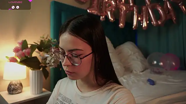 ywixos online show from 02.20.26