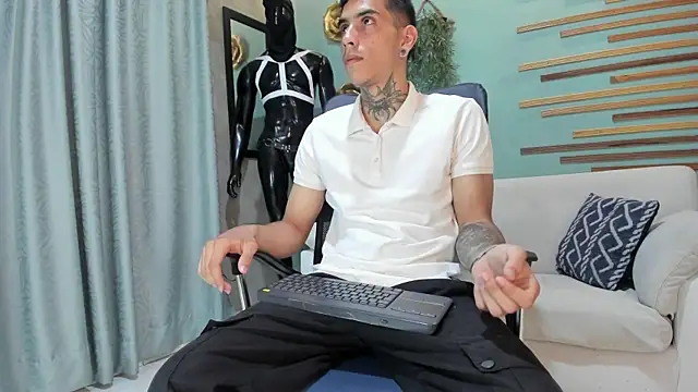 jharol cardonaa online show from 11.19.25