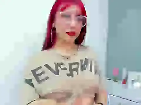 Maddy Mills online show from 09.19.25