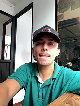 Snapshot of Jacobs0 chatting on 10.03.25 Jacobs0 online show from 10.03.25