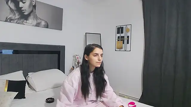 SweetMelodyZ online show from 01.08.26