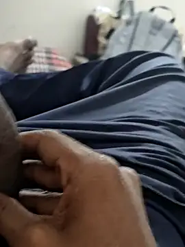 delhi gigolo 5in online show from 05.25.26