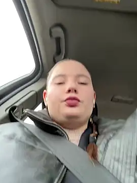 StephanieMur online show from 11.14.25