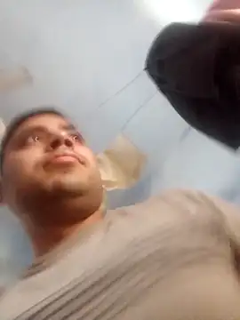 Desirock001 online show from 02.17.26