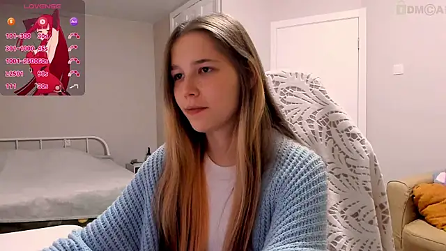ValerieBubbles online show from 10.08.25