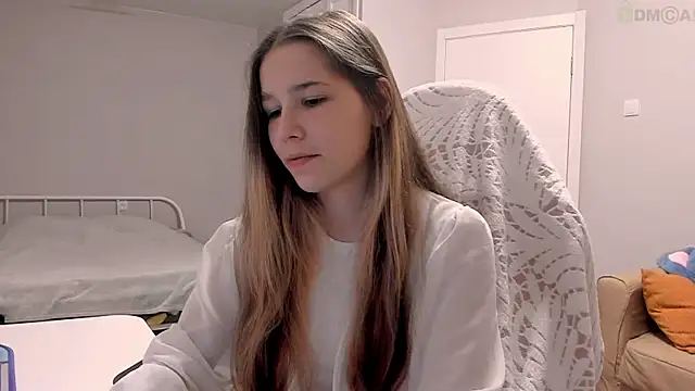 ValerieBubbles online show from 11.17.25