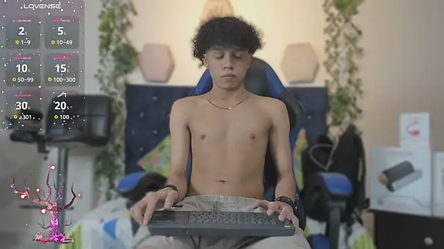  taylor black online show from 11.20.25