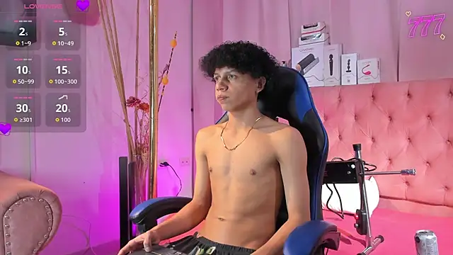  taylor black online show from 04.07.26