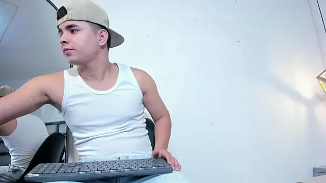 lianfox  online show from 02.27.26