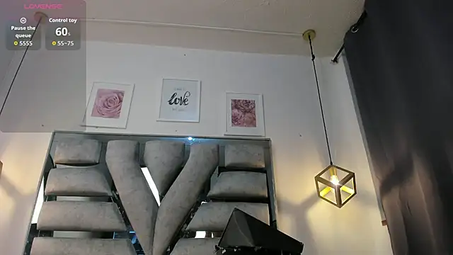 lianfox  online show from 02.28.26