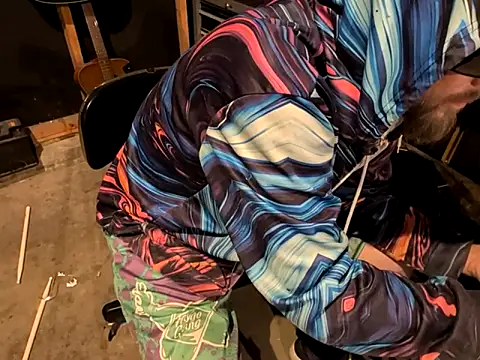 Snapshot of thejuicybacon chatting on 09.09.25 thejuicybacon online show from 09.09.25