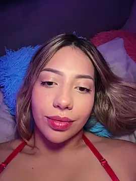 Snapshot of MissCat_ chatting on 11.21.25 MissCat online show from 11.21.25