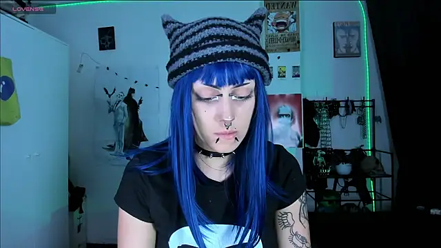 Snapshot of kattusauruss chatting on 04.27.26 kattusauruss online show from 04.27.26