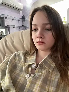 MichelleRoux online show from 09.10.25