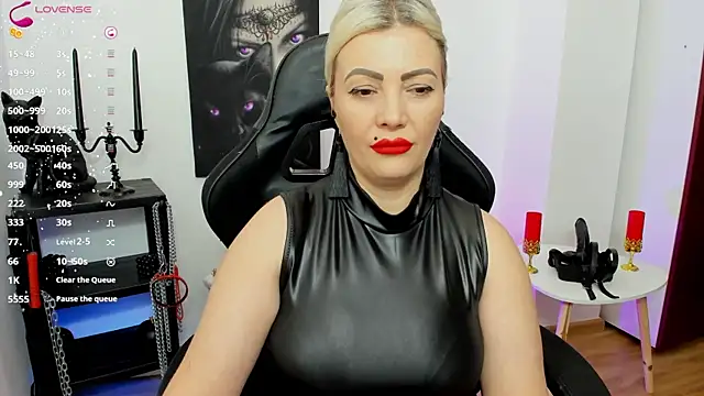 demisweet online show from 02.23.25