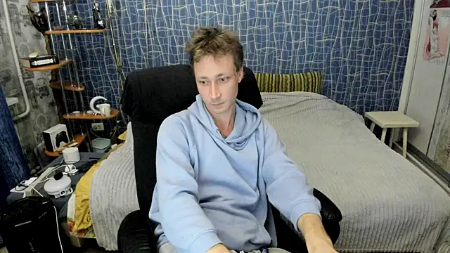 CuteBoy228 online show from 04.15.26