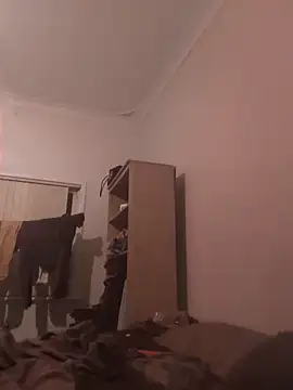 Snapshot of straightozgoesdwn chatting on 09.11.25 straightozgoesdwn online show from 09.11.25