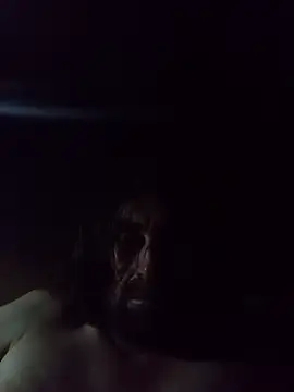 Snapshot of straightozgoesdwn chatting on 12.01.25 straightozgoesdwn online show from 12.01.25