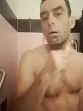 straightozgoesdwn online show from 03.04.26