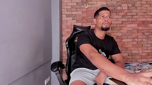 Snapshot of yurgaki_21 chatting on 02.27.26 yurgaki 21 online show from 02.27.26