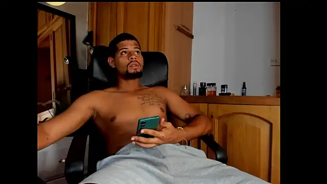 Snapshot of yurgaki_21 chatting on 02.28.26 yurgaki 21 online show from 02.28.26