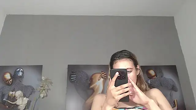 AntonellaBlanc online show from 04.10.26