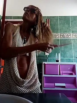 LunaNatural online show from 11.20.25