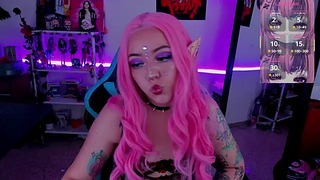 Makii 33 online show from 11.11.25