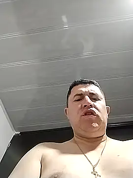 BigCristh79 online show from 10.14.25